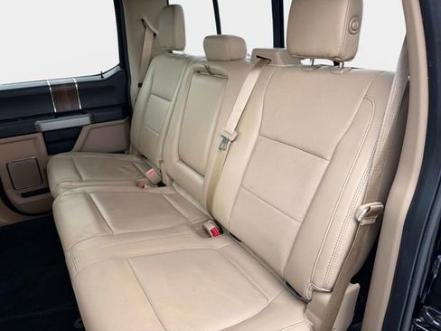 Used 2017 Ford F150 Lariat image 12