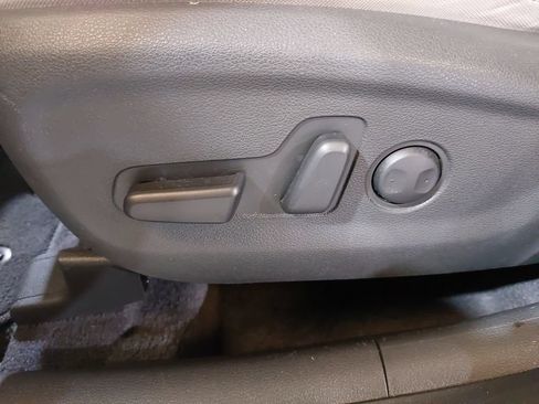 Used 2018 Hyundai Tucson Value FWD image 30
