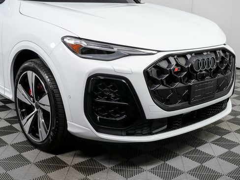 New 2026 Audi SQ5 Premium Plus image 39