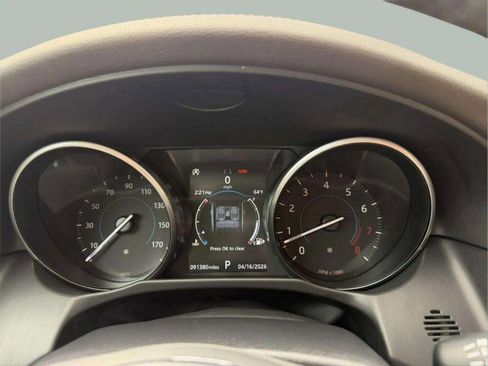 Used 2018 Jaguar XF Prestige AWD/4WD image 12