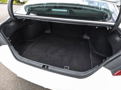 Used 2024 Toyota Camry SE FWD image 33