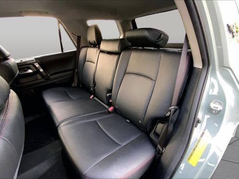 Used 2023 Toyota 4Runner TRD Off-Road Premium w/ Moonroof Package AWD/4WD image 20