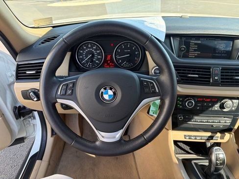 Used 2015 BMW X1 sDrive28i RWD image 13