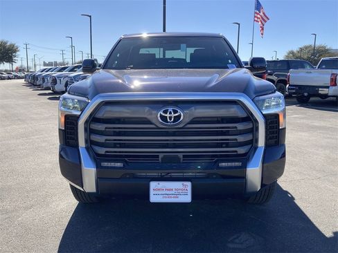 New 2026 Toyota Tundra Limited image 2