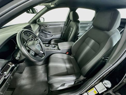 Used 2025 Honda Civic Sport image 13