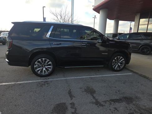 Used 2025 Chevrolet Tahoe High Country image 22