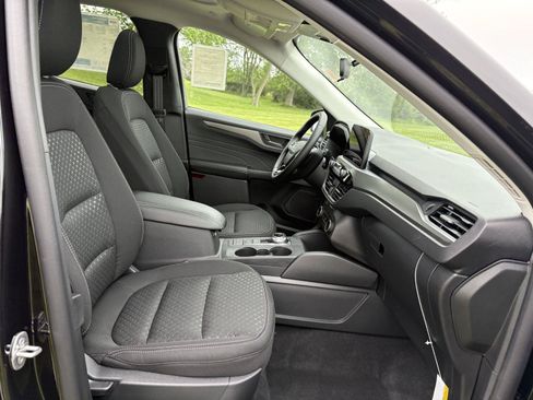 New 2026 Ford Escape Active w/ Cold Weather Package AWD/4WD image 32