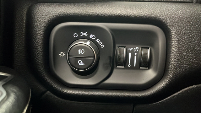 Used 2022 RAM 2500 Laramie AWD/4WD image 34