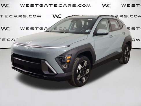 Used 2024 Hyundai Kona SEL AWD/4WD image 1