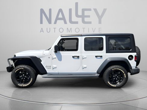 Used 2018 Jeep Wrangler Unlimited Sport S AWD/4WD image 2