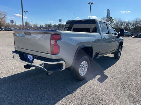 Used 2025 Chevrolet Silverado 2500 LT w/ Texas Edition image 5