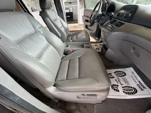 Used 2010 Honda Odyssey EX-L image 15