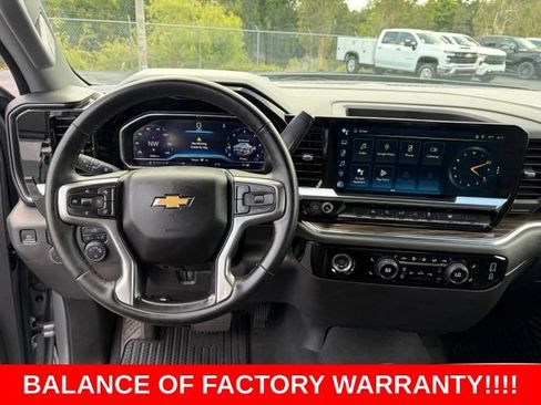 Used 2024 Chevrolet Silverado 1500 LT AWD/4WD image 17