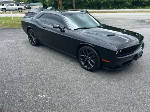 Used 2020 Dodge Challenger SXT w/ Blacktop Package RWD image 8