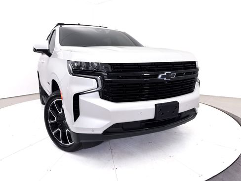 Used 2024 Chevrolet Tahoe RST w/ Luxury Package AWD/4WD image 8