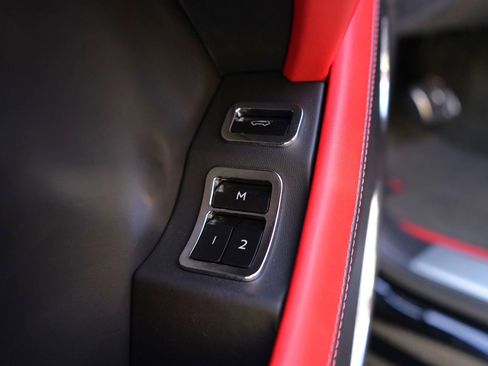 Used 2021 Bentley Bentayga Speed image 14