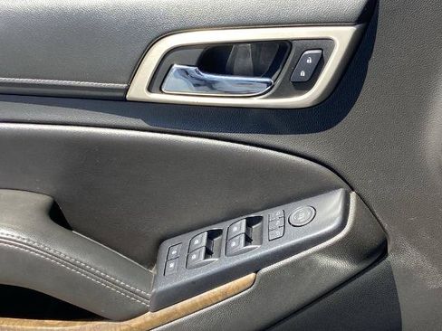 Used 2018 GMC Yukon XL Denali RWD image 19