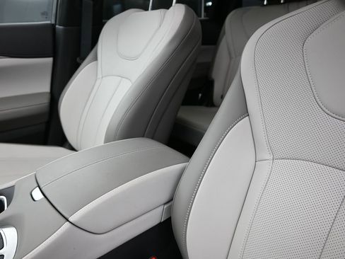 Certified 2026 INFINITI QX60 Pure w/ Cargo Package image 14