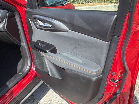 Used 2025 Alfa Romeo Tonale image 17