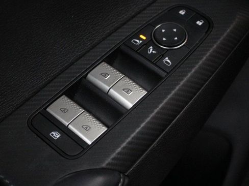 Used 2023 Mitsubishi Outlander SEL image 20