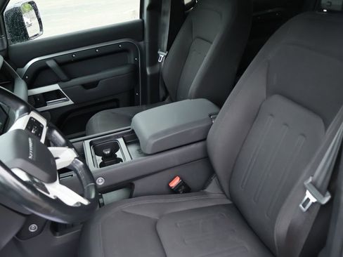 Used 2022 Land Rover Defender 110 AWD/4WD image 21