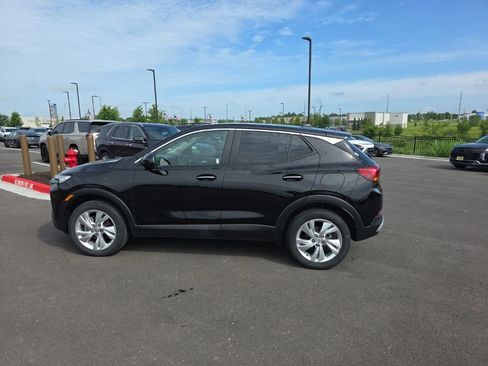 Used 2024 Buick Encore GX Preferred w/ Comfort Package AWD/4WD image 8