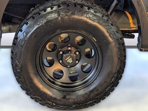 Used 2023 Ford F150 Lariat w/ Equipment Group 502A High image 12