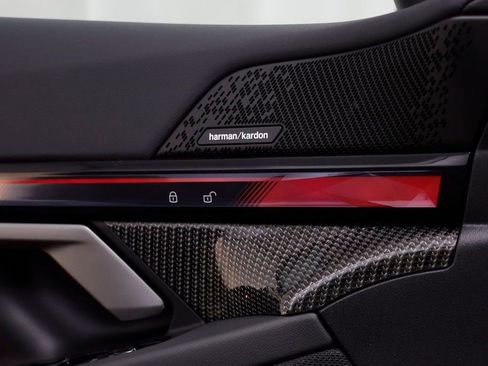 New 2026 BMW 550e xDrive w/ Premium Package image 7