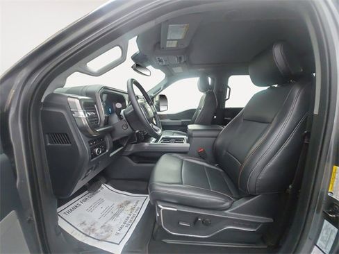 Certified 2024 Ford F450 Lariat w/ Lariat Ultimate Package image 9