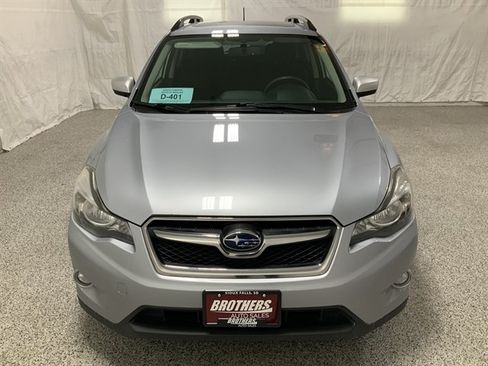 Used 2015 Subaru Crosstrek 2.0i Premium w/ Moonroof Package AWD/4WD image 3