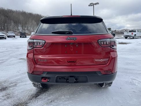 Used 2018 Jeep Compass Trailhawk w/ Navigation Group image 4