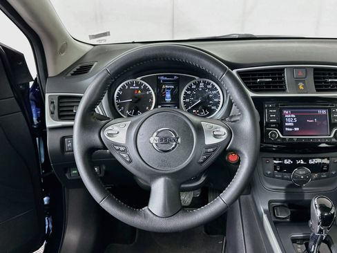 Used 2018 Nissan Sentra SV FWD image 17