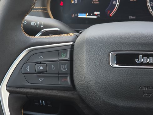 New 2026 Jeep Grand Cherokee L Limited AWD/4WD image 13