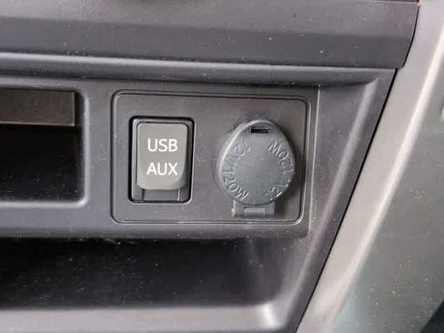 Used 2016 Toyota 4Runner SR5 AWD/4WD image 30