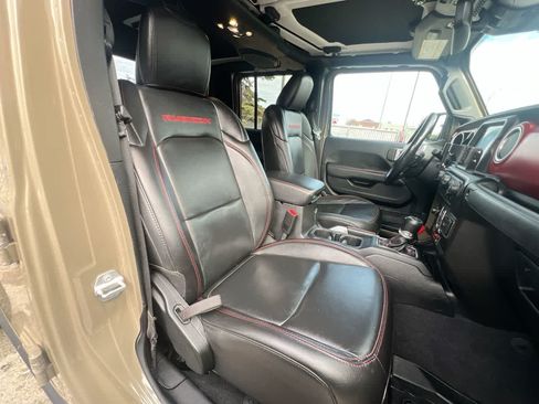 Used 2020 Jeep Gladiator Rubicon AWD/4WD image 28