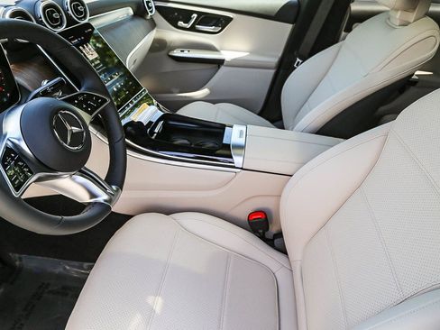 New 2026 Mercedes-Benz GLC 300 image 17