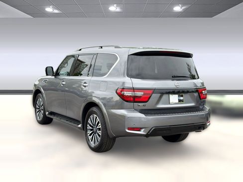 Used 2023 Nissan Armada SL w/ Midnight Edition Package AWD/4WD image 3