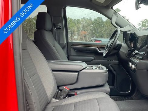 Used 2022 GMC Sierra 1500 Elevation w/ LPO, Elevation Black Package image 5