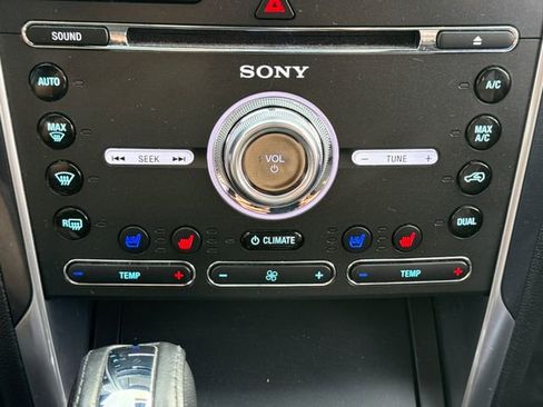 Used 2018 Ford Explorer Sport w/ Equipment Group 401A image 33