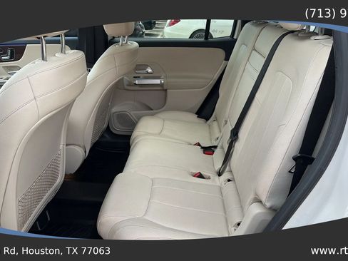 Used 2021 Mercedes-Benz GLB 250 image 25