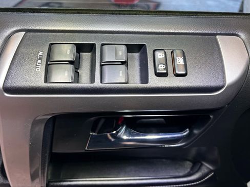 Used 2017 Toyota 4Runner SR5 image 21