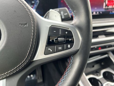 Used 2024 BMW X7 M60i w/ Executive Package image 35