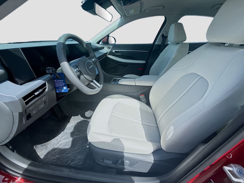 New 2026 Hyundai Sonata SEL FWD image 14
