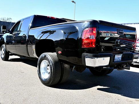 Used 2007 GMC Sierra 3500 SLT w/ Entertainment Package RWD image 5