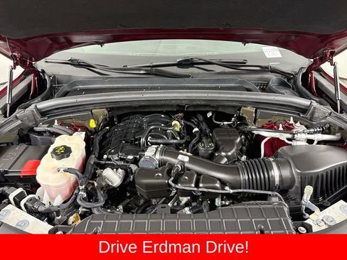 Used 2022 Jeep Grand Cherokee Limited w/ Luxury Tech Group II RWD image 30