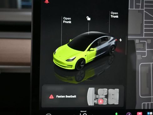 Used 2023 Tesla Model 3 Standard Range RWD image 21