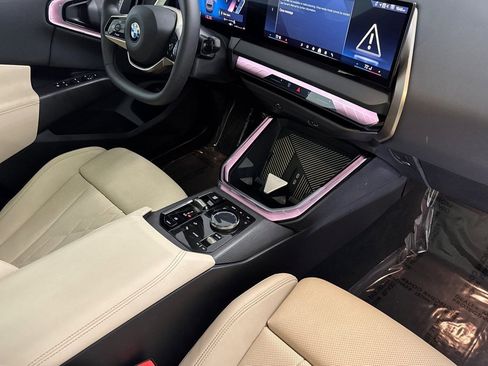 Used 2025 BMW X3 xDrive30i w/ Convenience Package image 33