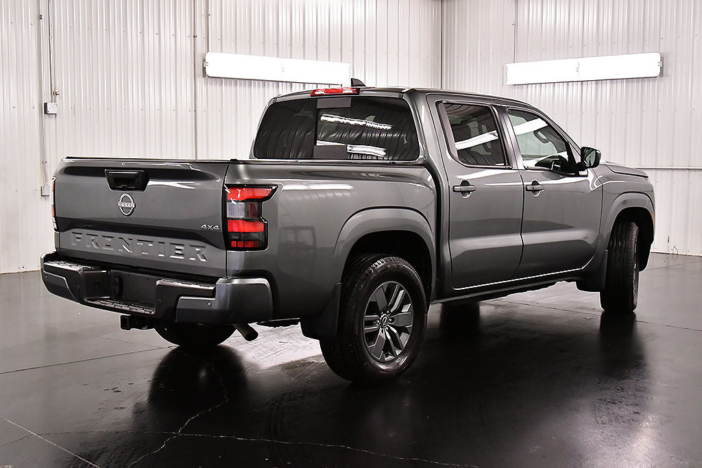 Used 2025 Nissan Frontier SV w/ SV Convenience Package AWD/4WD image 7