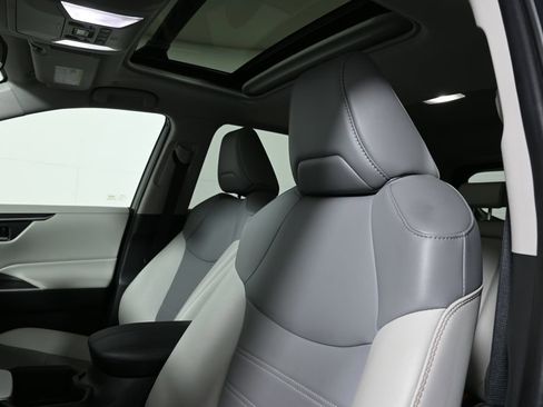 Used 2024 Toyota RAV4 XLE Premium w/ Weather Package image 15