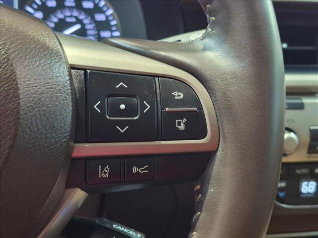 Used 2017 Lexus ES 350 F Sport w/ Luxury Package FWD image 12